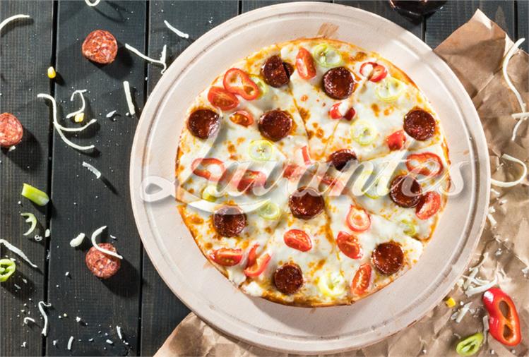 Sucuklu Pizza